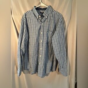 Izod Men's Navy and White Checkered Shirt